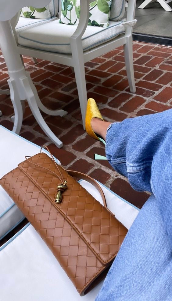 Elena woven clutch