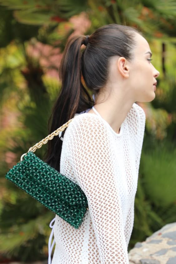 Scarlett shoulder clutch