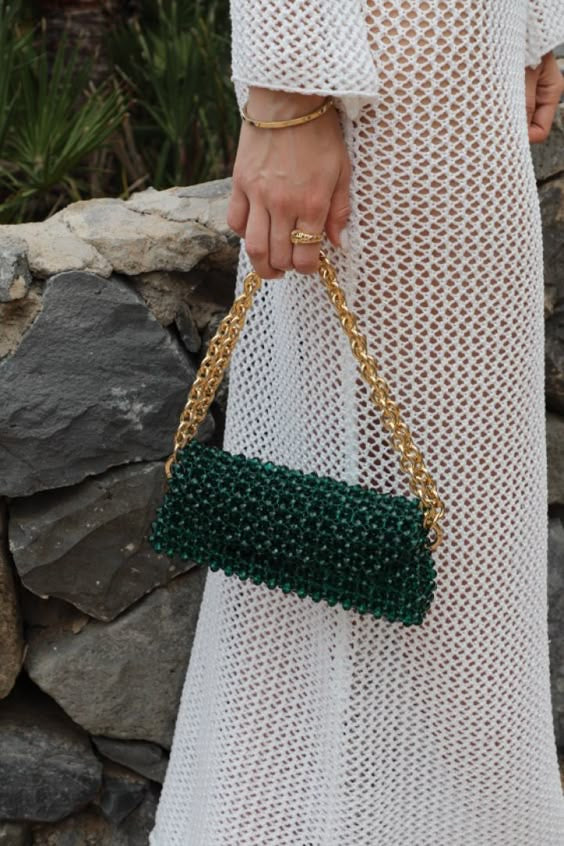 Scarlett shoulder clutch