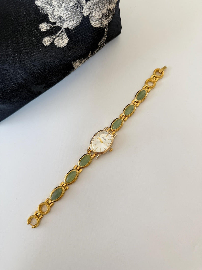 Neshia custom watch set